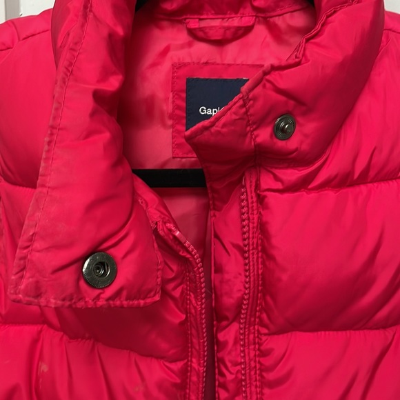 Gap Kids Girls Puffy Vest - Picture 2 of 5